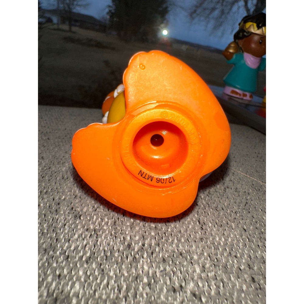 Fisher-Price Little People Orange Dinosaur Purple Fuzzy Hair Figure 2006 Mattel - Picture 4 of 4